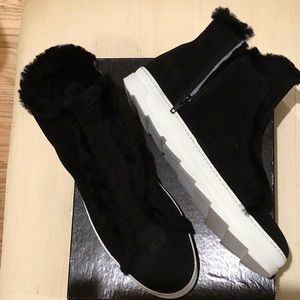 New Italian Joyks Black Suede/Real Shearling Lining Sneaker Booties